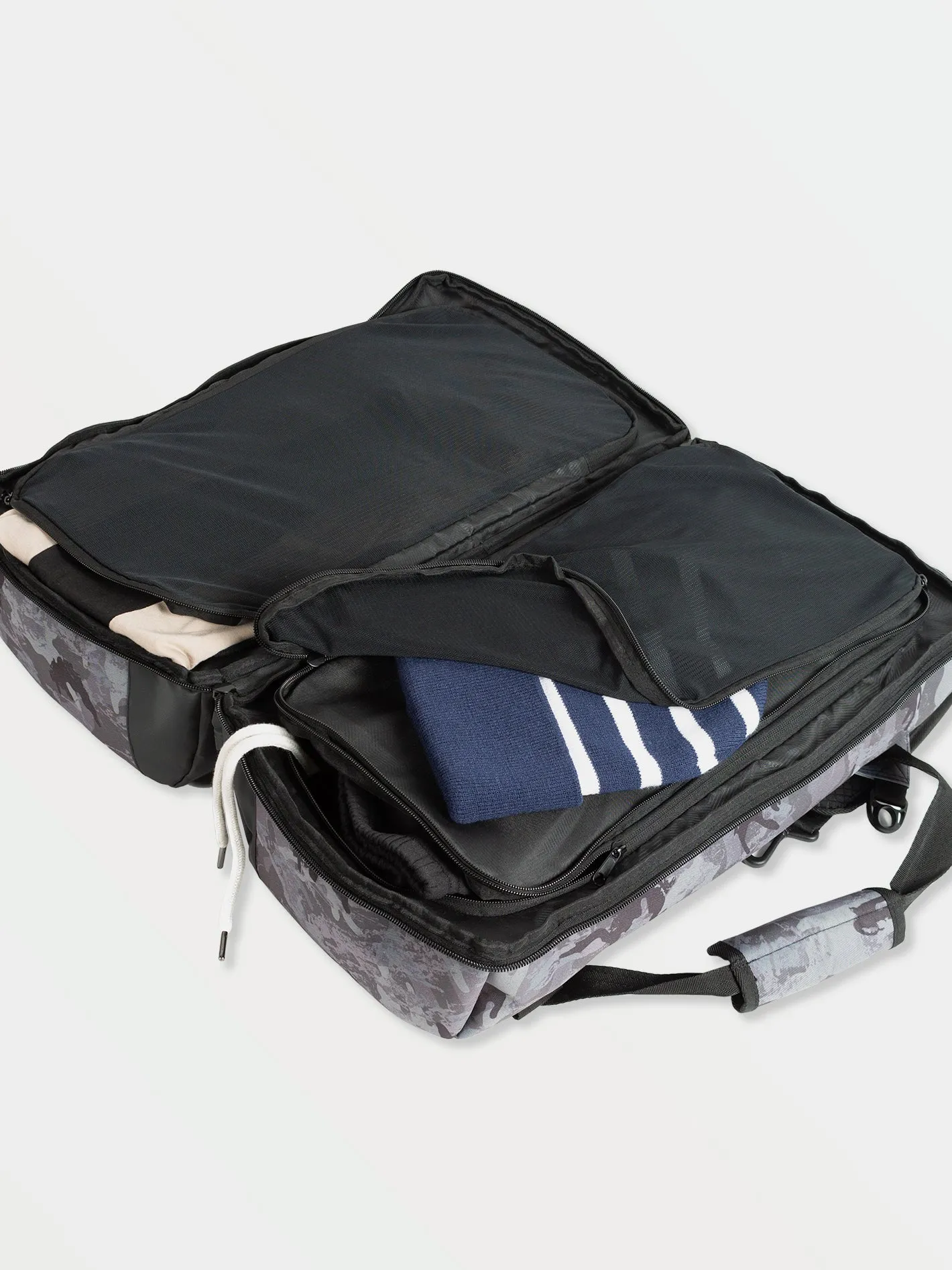 Altitude Travel Duffel - Grey