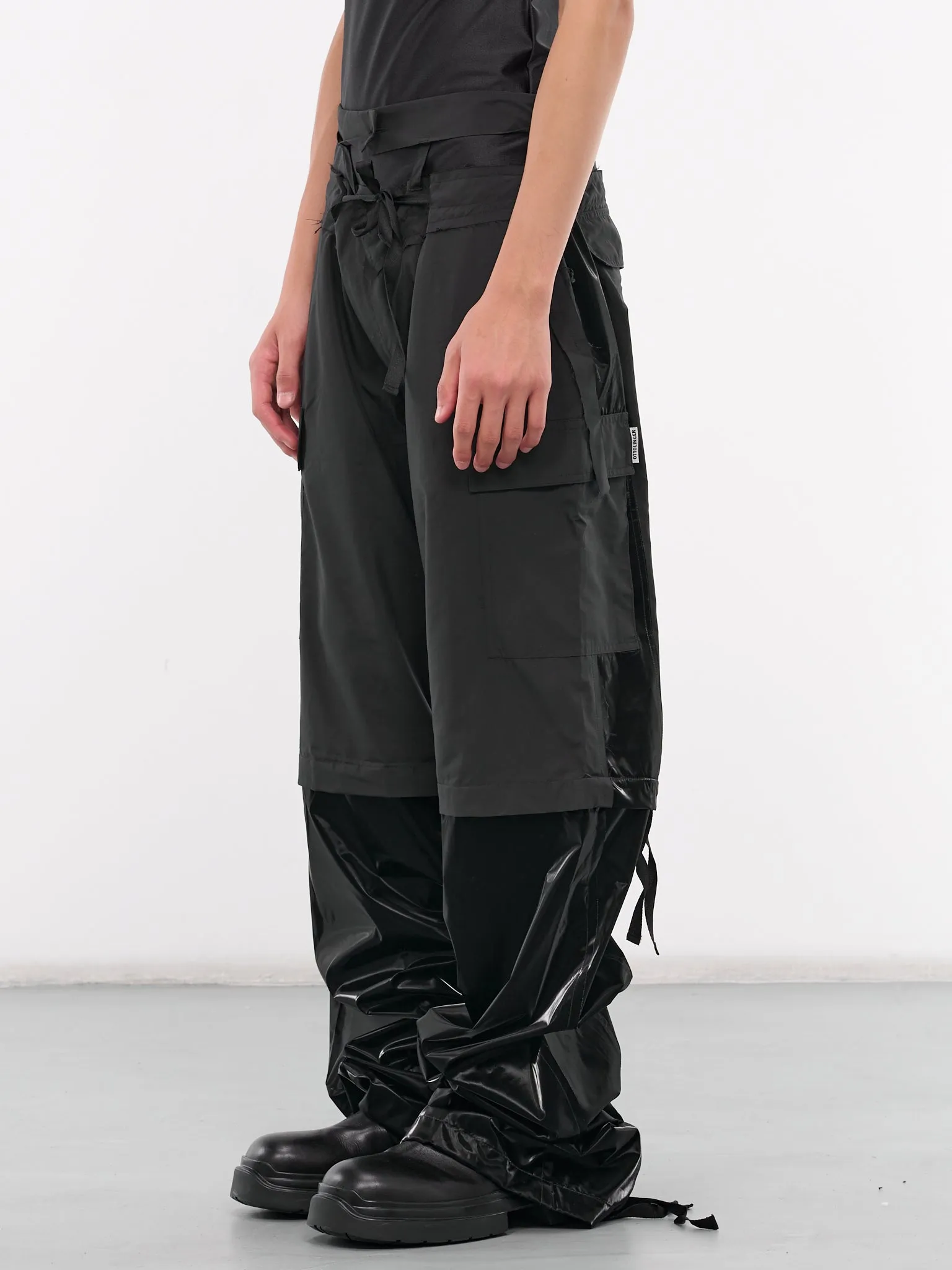 Baggy Cargo Pants (1060801921-BLACK)