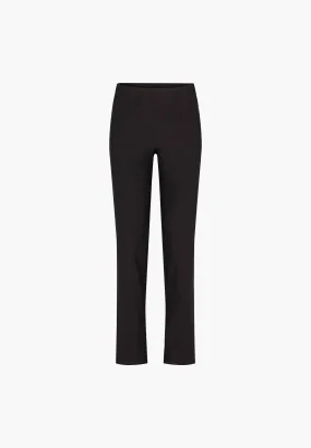 Betty Regular - Medium Length - Black