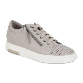 Carson Sneaker in Light Grey Leather