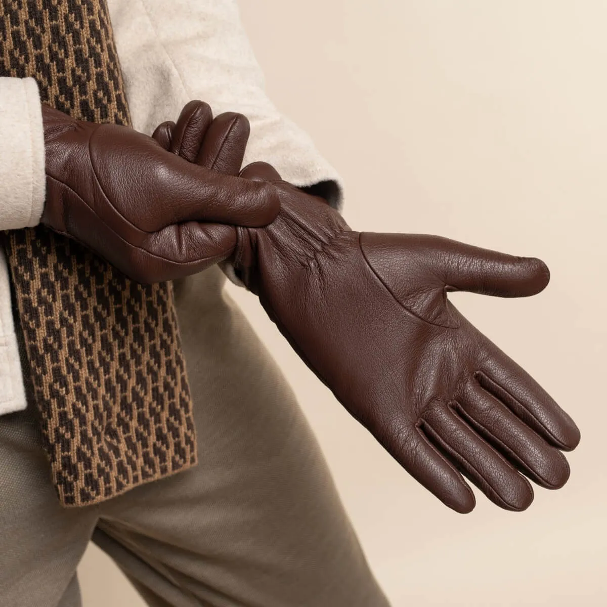 Jaxon (brown) - goatskin leather gloves with luxurious faux fur lining & touchscreen feature