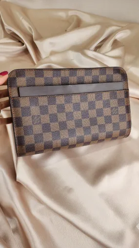 Louis Vuitton Damier Ebene Saint Louis Clutch